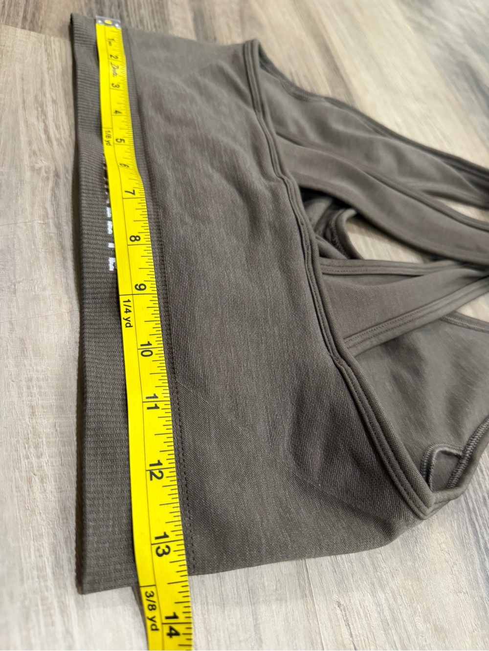Alphalete Amplify Cross Back Sports Bra Taupe Brown - Picture 5 of 6